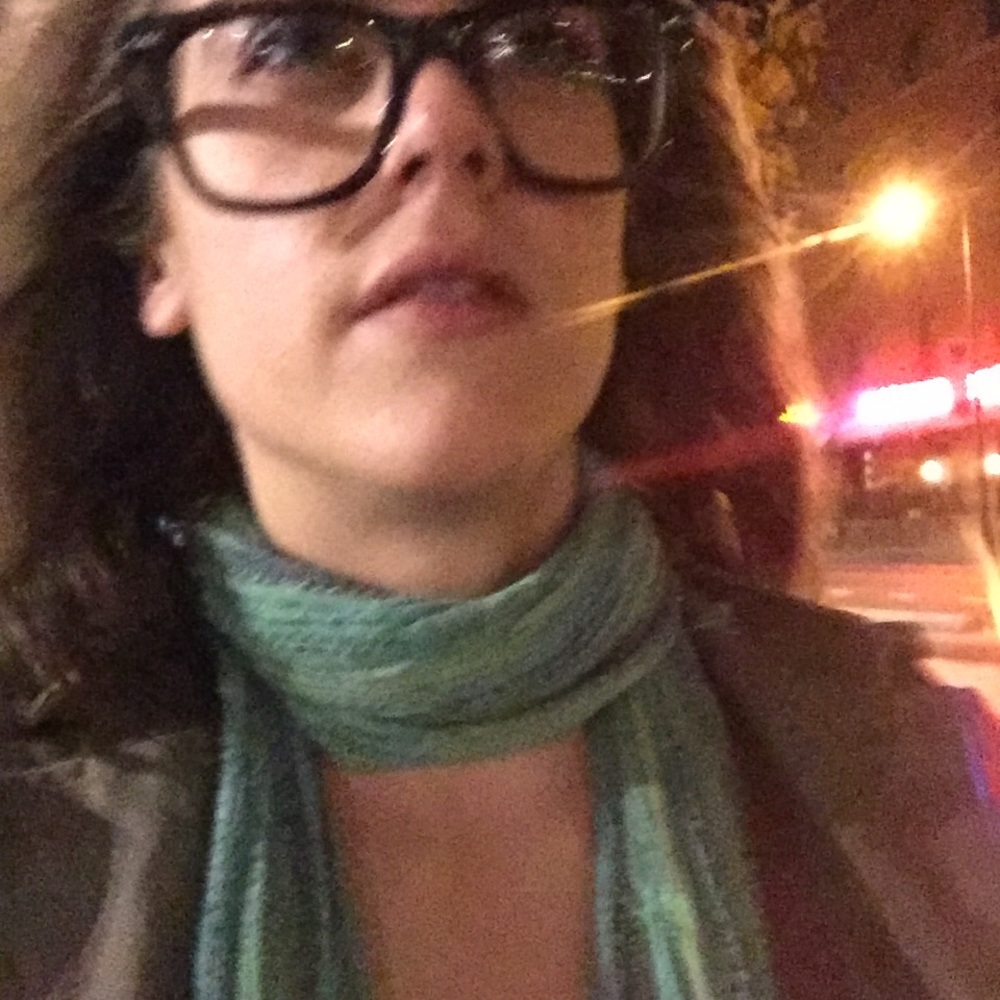 Meet your Posher, Lalauren